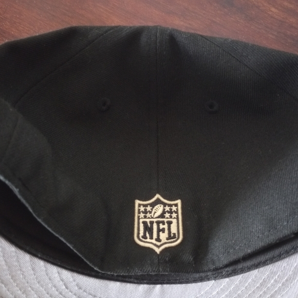 Men's New Orleans Saints New Era Fitted Hat Size 7 3/8 - Picture 6 of 6